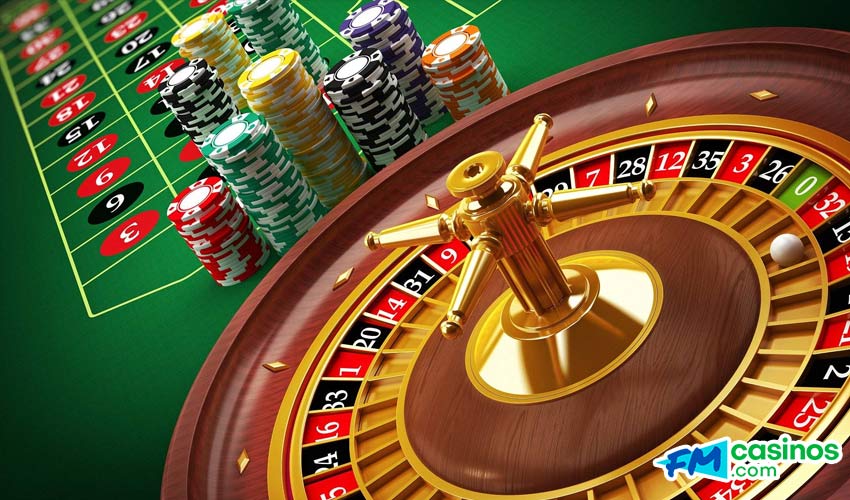 Roulette Wheel and Table Layout